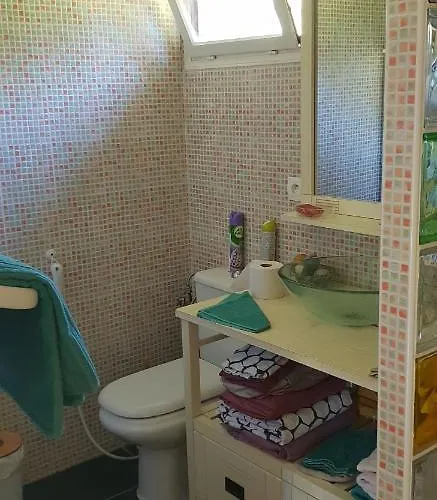 Maison Du Bonheur Ferienhaus Gan